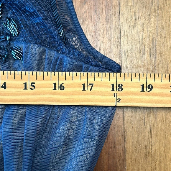 Tadashi Shoji Navy Blue Sleeveless Gown with Sequins Lace and Slit Size 12 - Picture 13 of 14